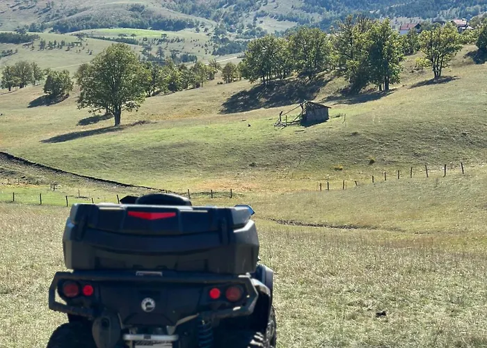 Golden Queen 度假居 *